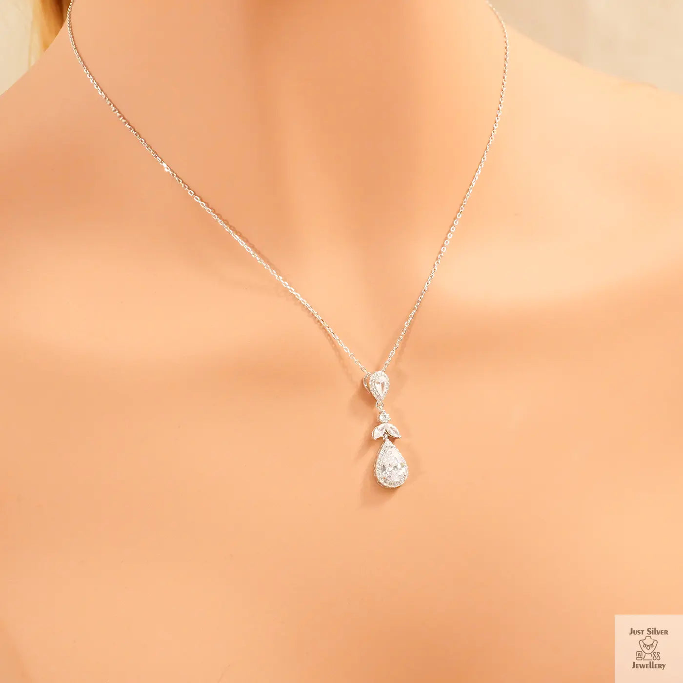 Silver Natural Clear Zircon Necklace