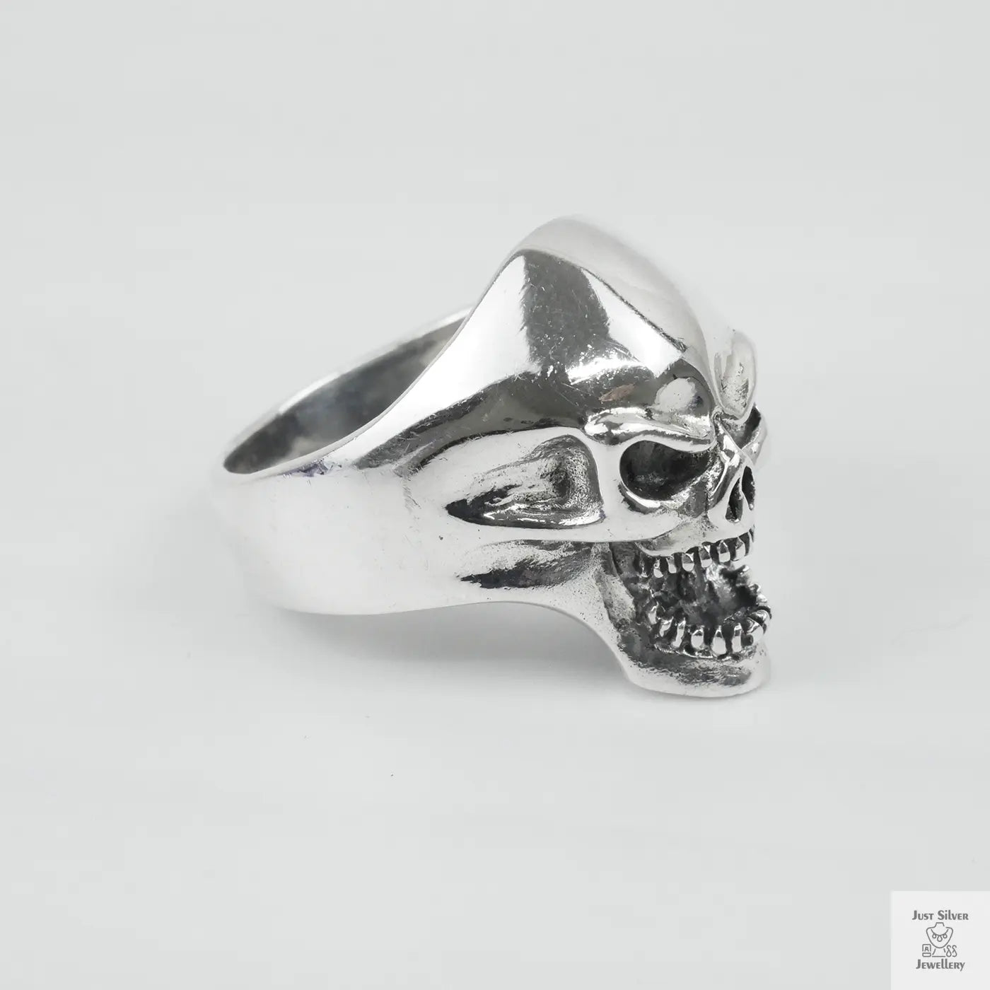 Silver Bold "Shouting Skull" Gents Ring Just Silver Jewellery