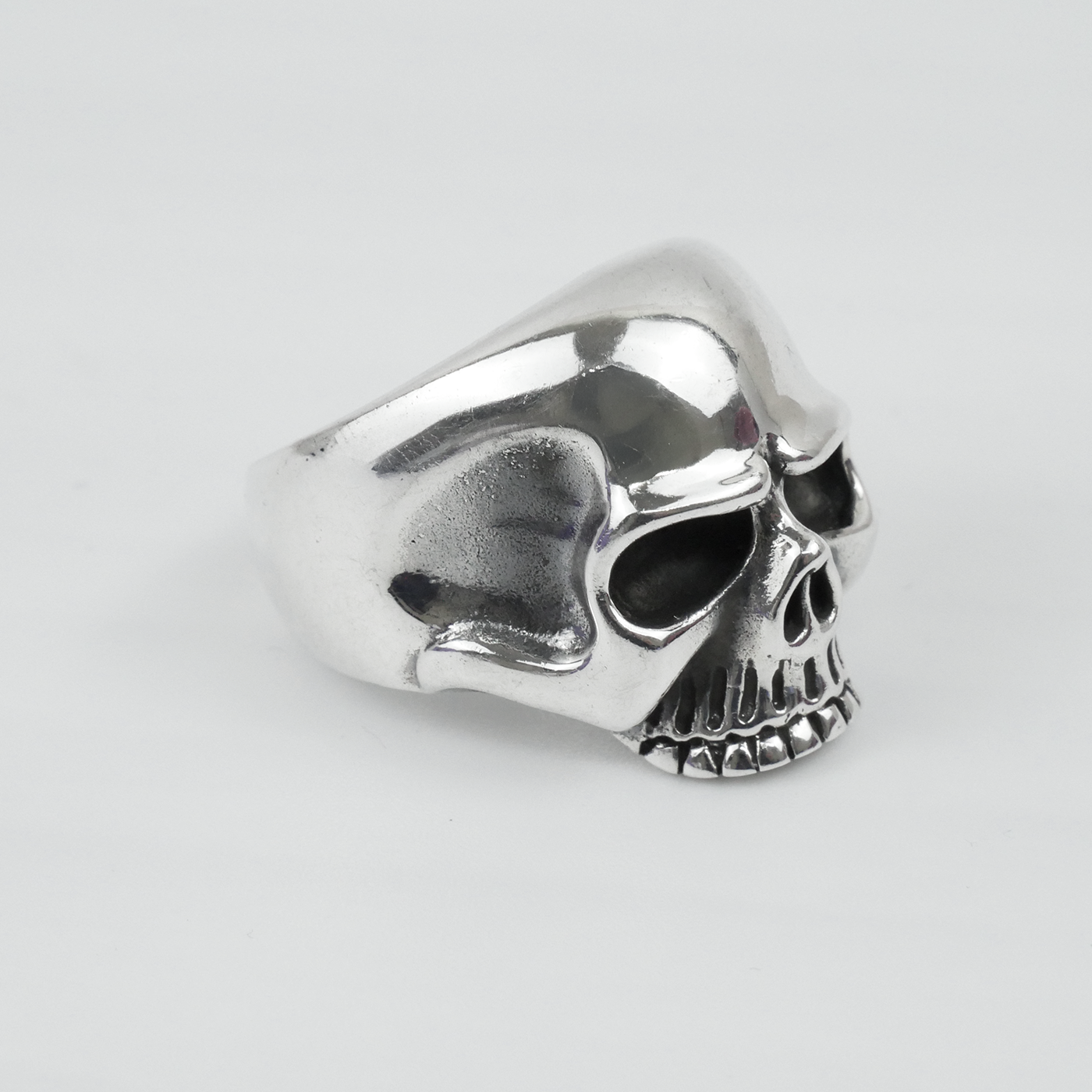 Silver "Plain Skull" Gents Ring