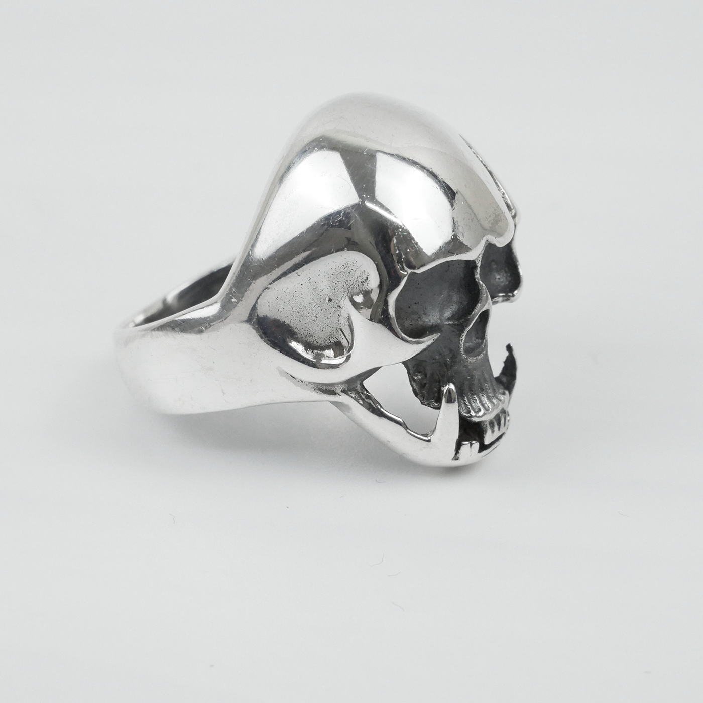 Silver "Tusked Skull" Gents Ring