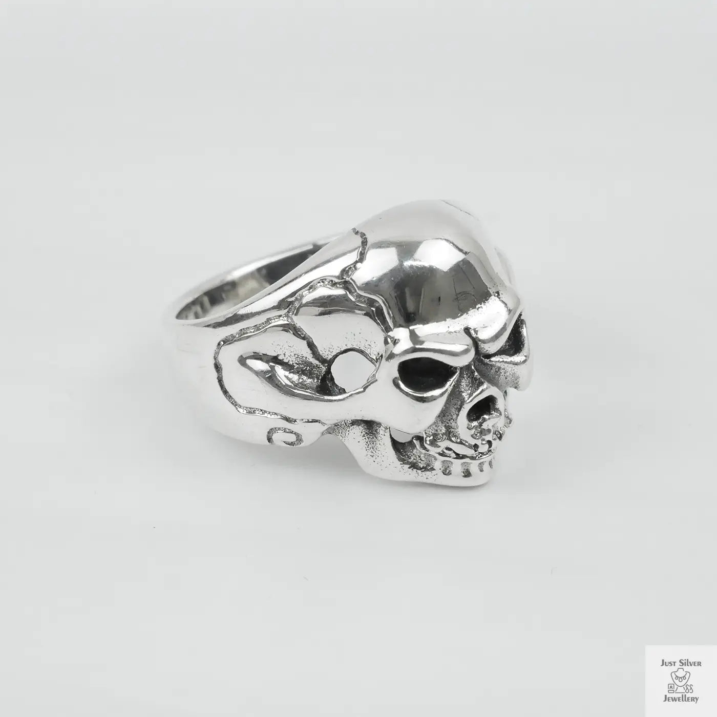 Silver Bold "Boney Skull" Gents Ring Just Silver Jewellery