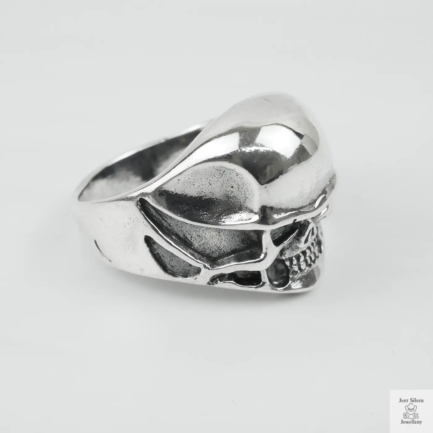 Silver Bold "Small Face Skull" Gents Ring Just Silver Jewellery