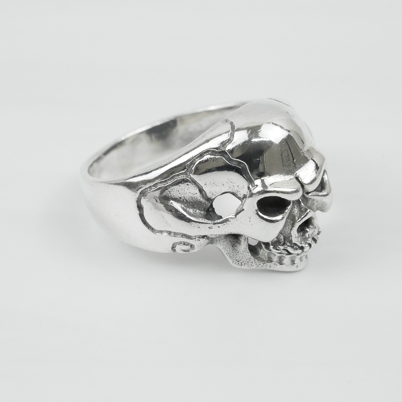 Silver "Cheeky Grin Skull" Gents Ring