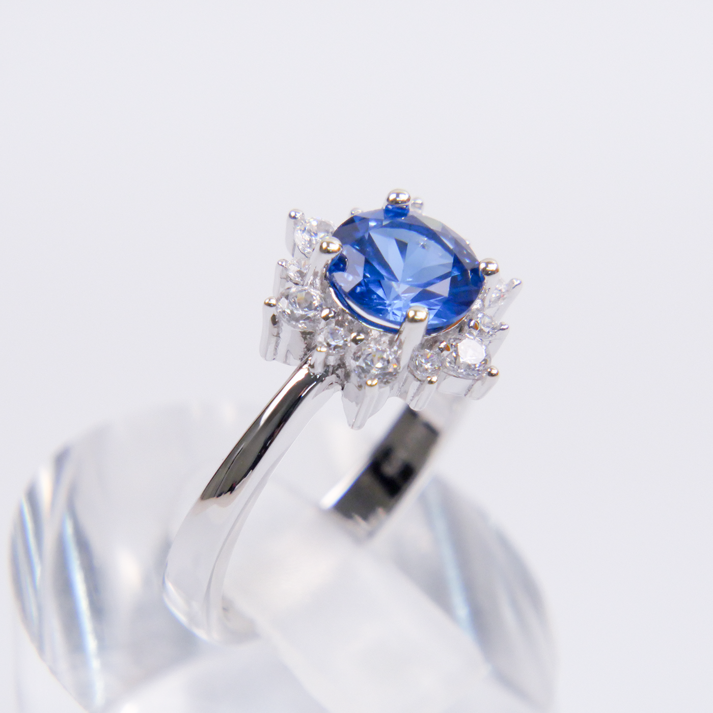Silver Blue Natural Zircon Flower Ring