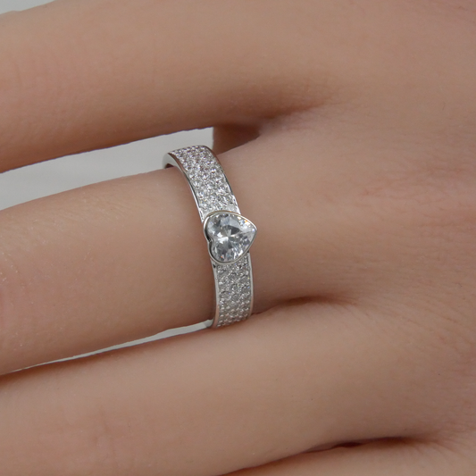 Silver White Heart Zirconia with White Zirconia Band Ring