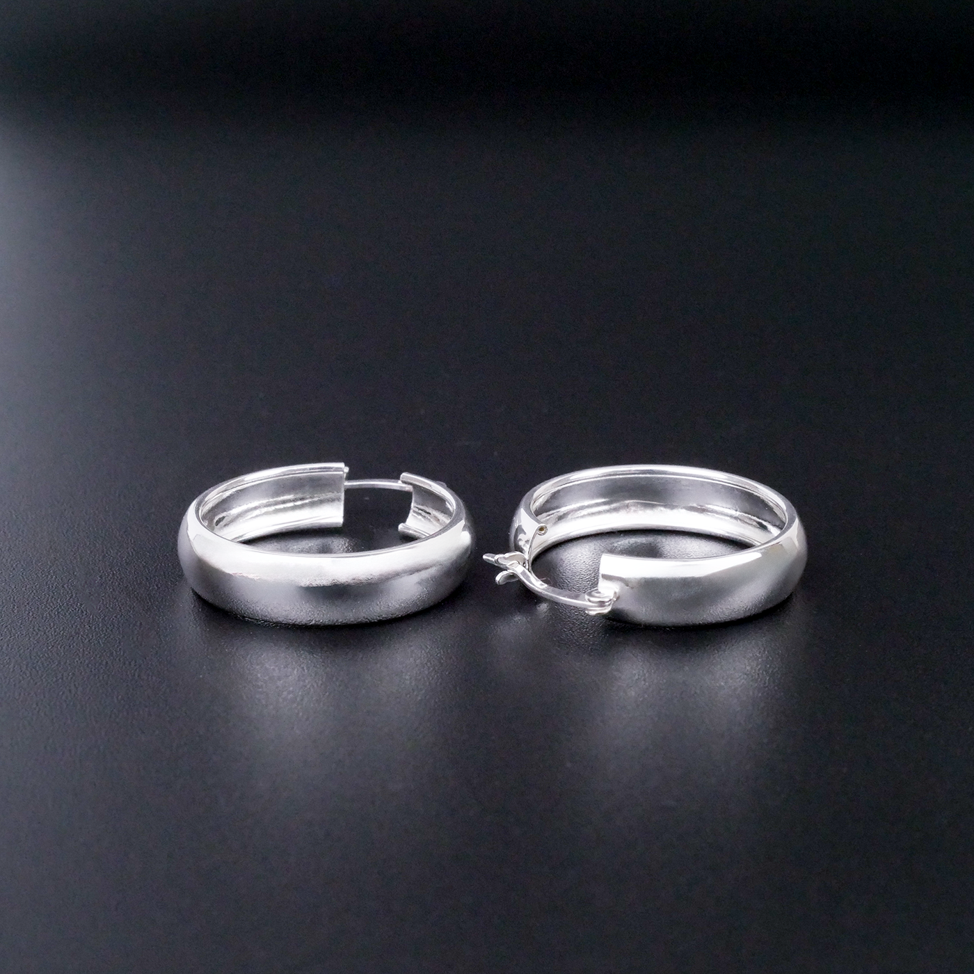 Silver "Creo" Earring