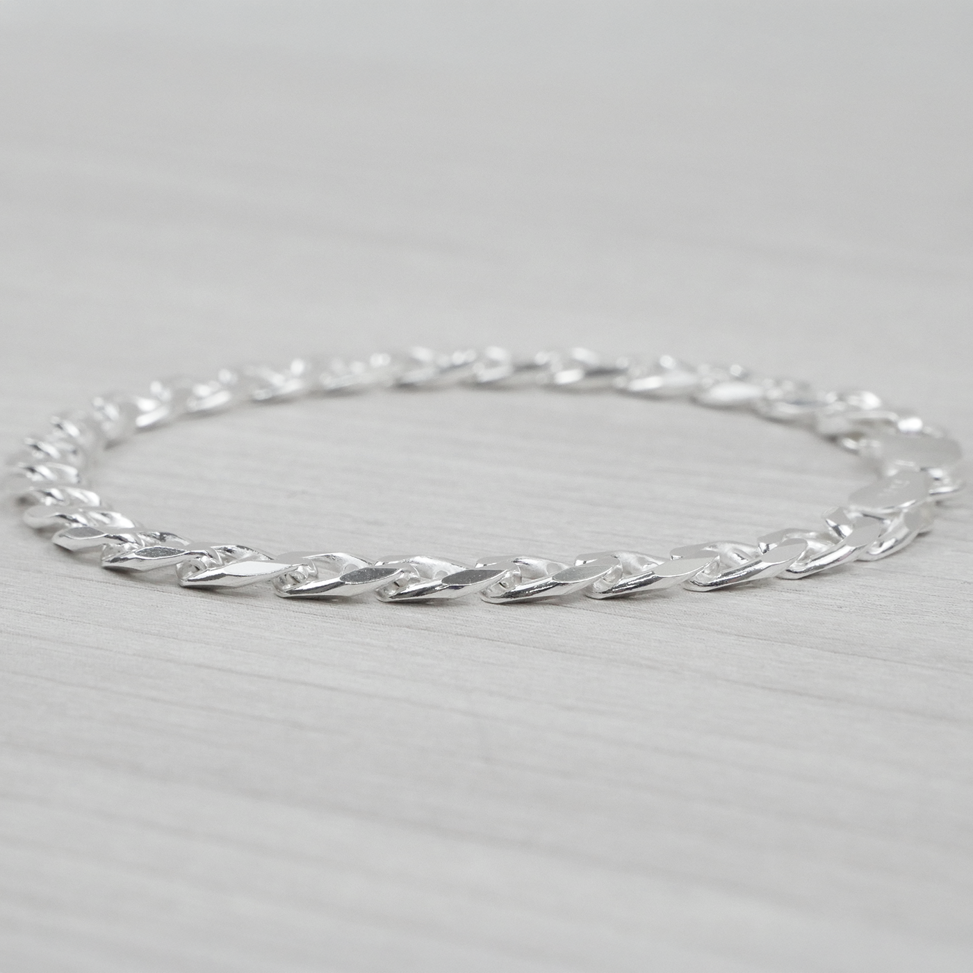 Solid Sterling Silver Marina Bracelet (5.7mm)