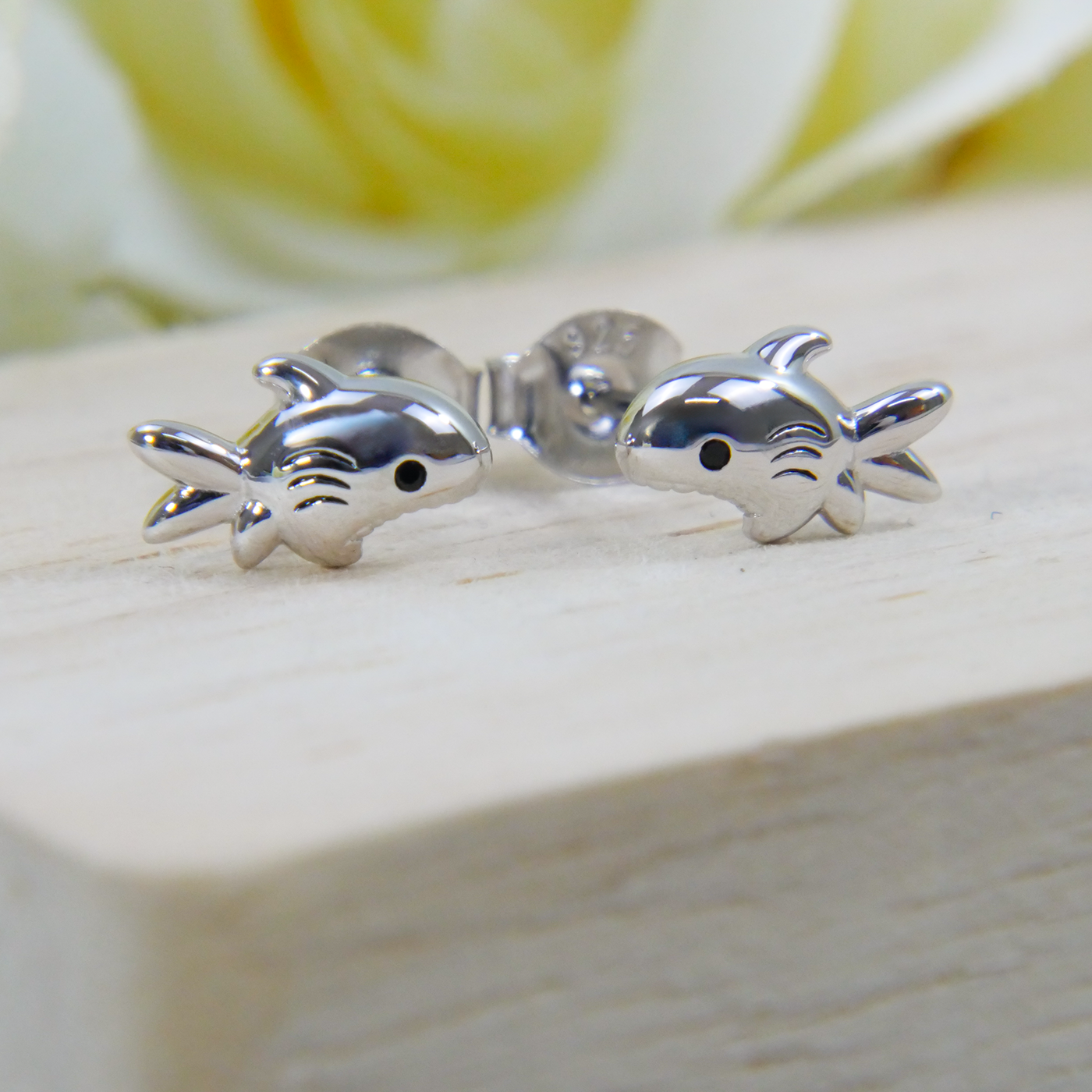 Silver 'Biting Shark' Earring
