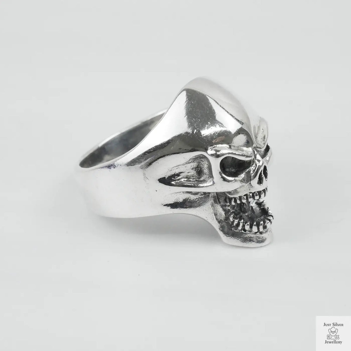 Silver Bold "Shouting Skull" Gents Ring Just Silver Jewellery
