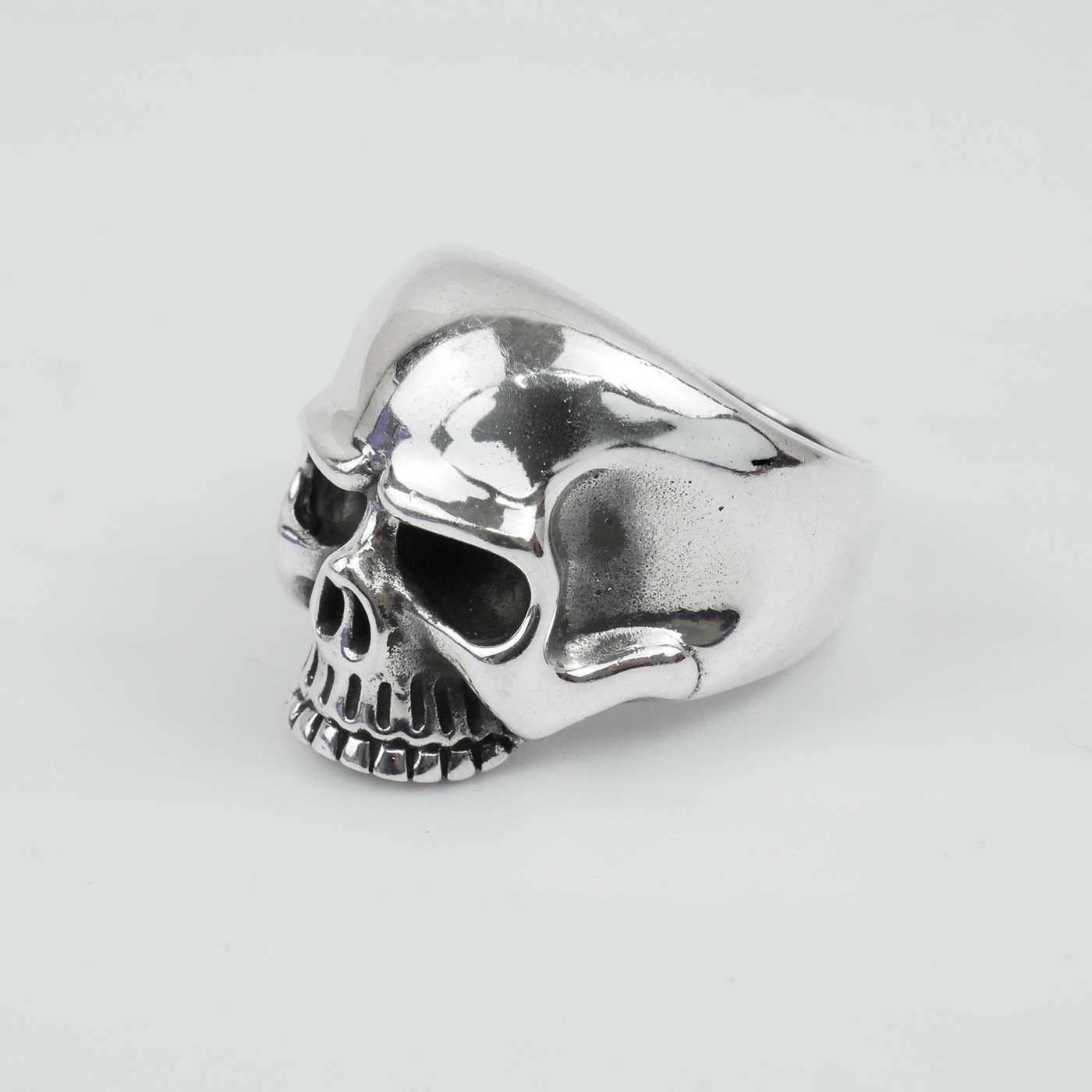 Silver "Plain Skull" Gents Ring