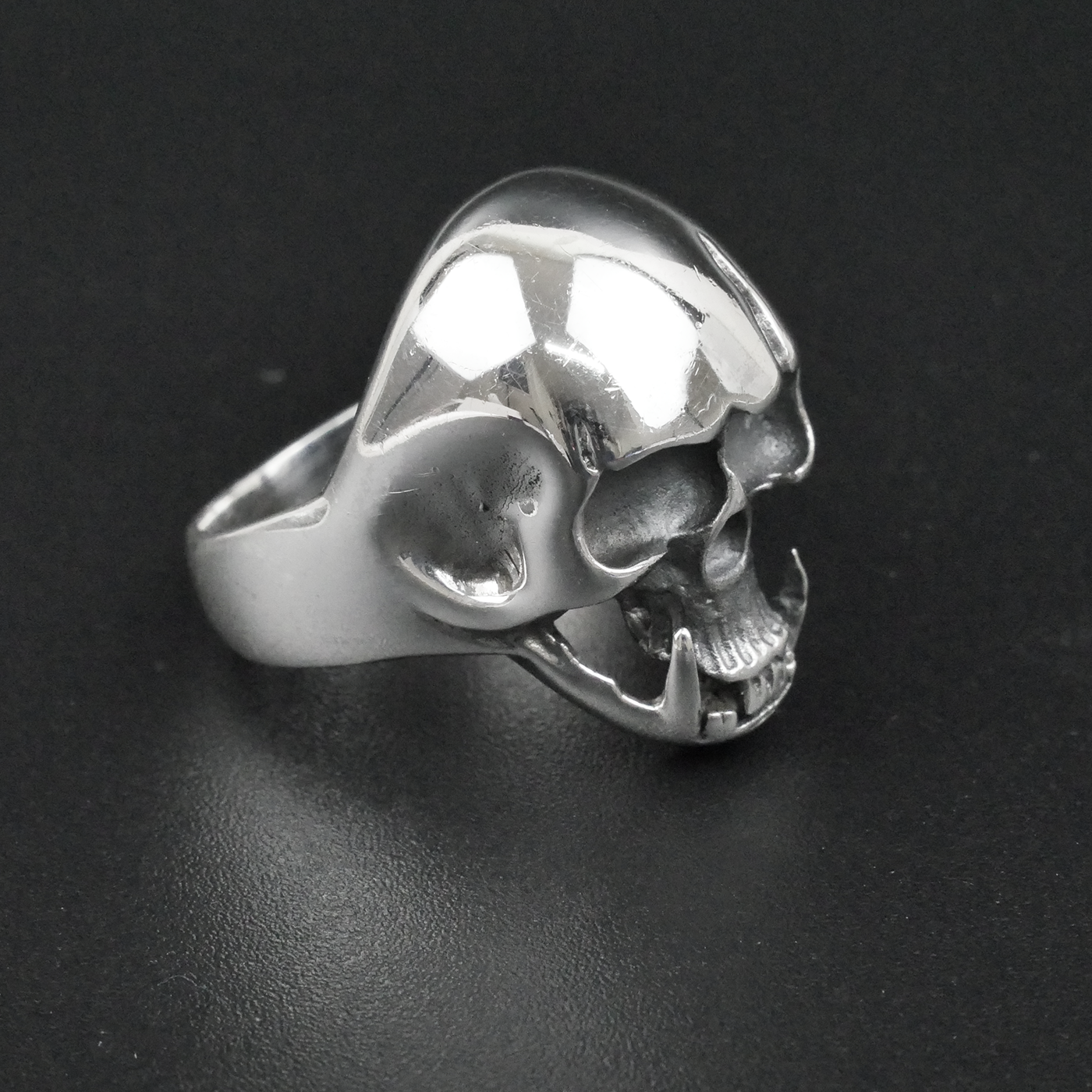 Silver "Tusked Skull" Gents Ring