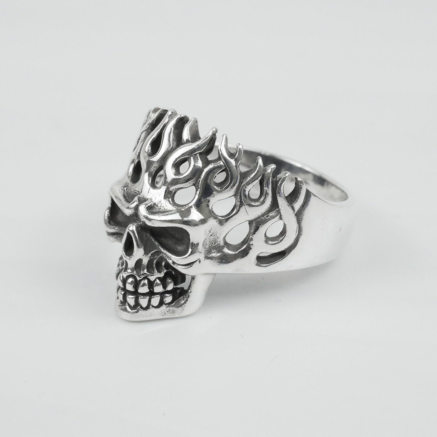 Silver "Flaming Skull" Gents Ring