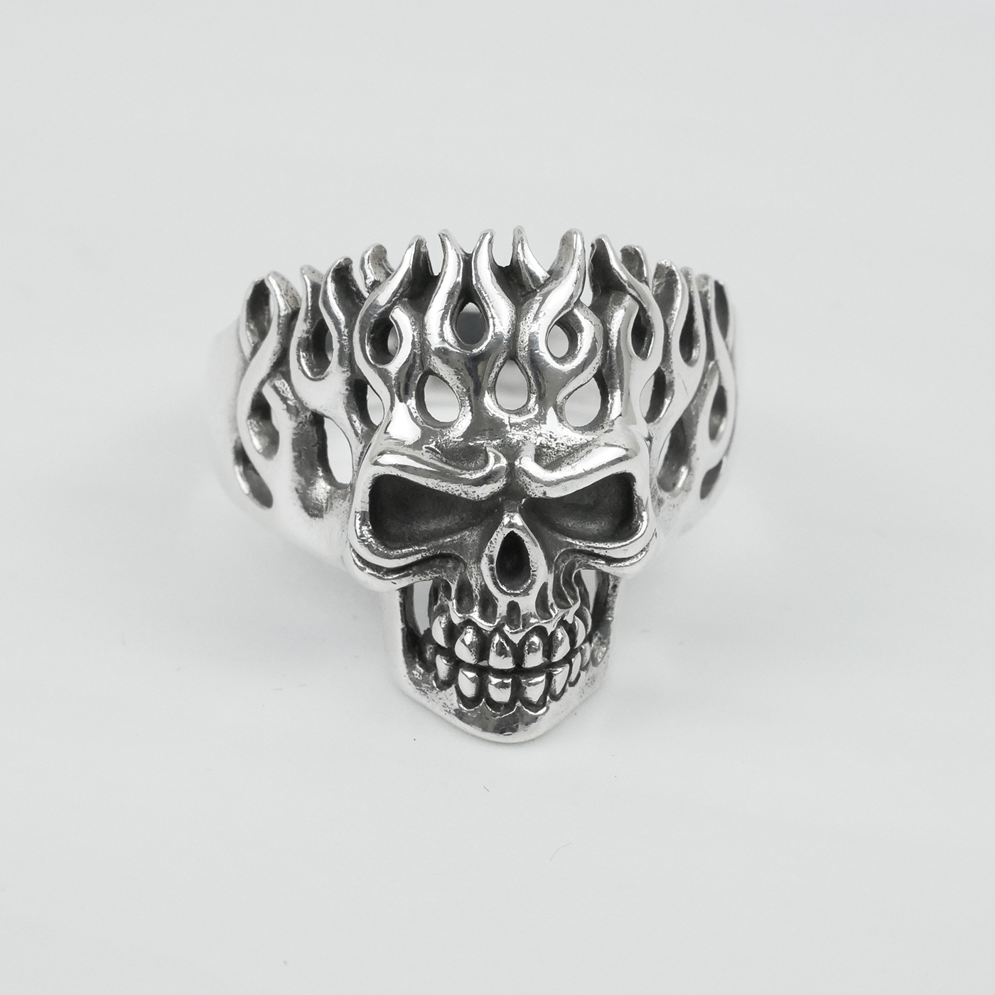 Silver "Flaming Skull" Gents Ring