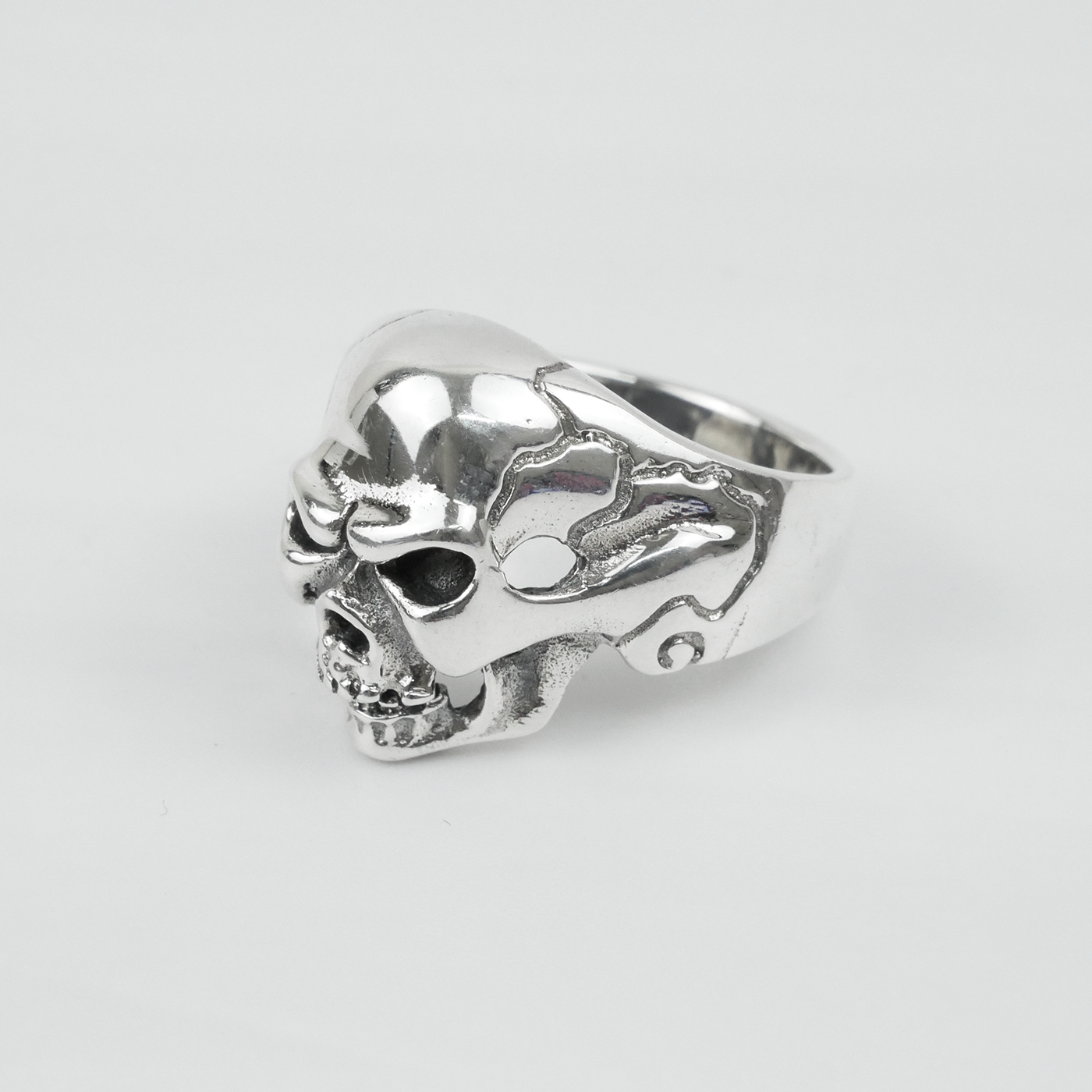 Silver "Boney Skull" Gents Ring