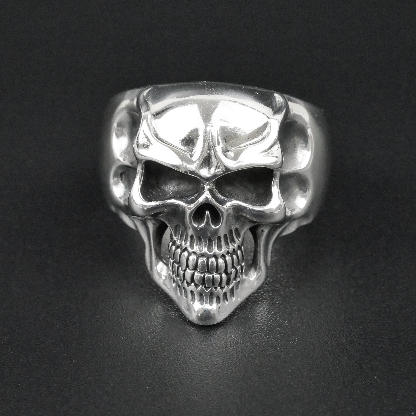 Silver "Bone Skull" Gents Ring