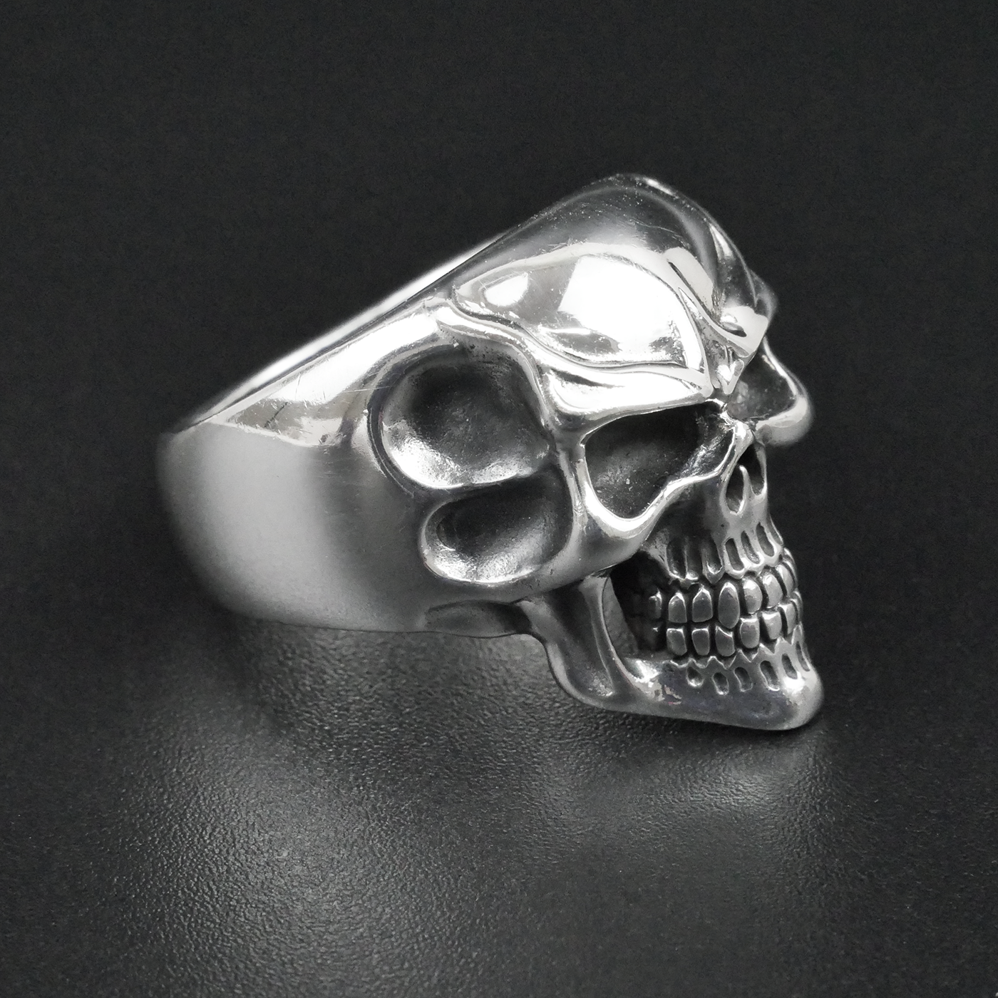 Silver "Bone Skull" Gents Ring