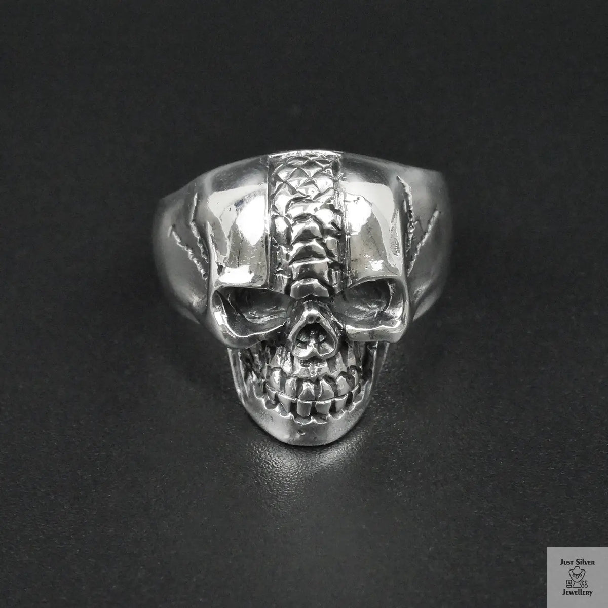 Silver Bold "Snake Skin Skull " Gents Ring Just Silver Jewellery