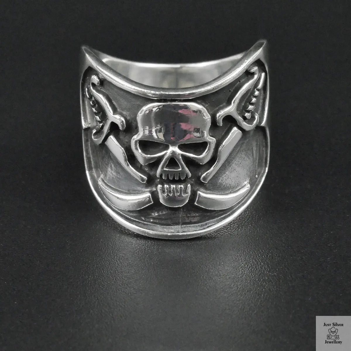 Silver Bold "Skull & Swords" Gents Ring Just Silver Jewellery