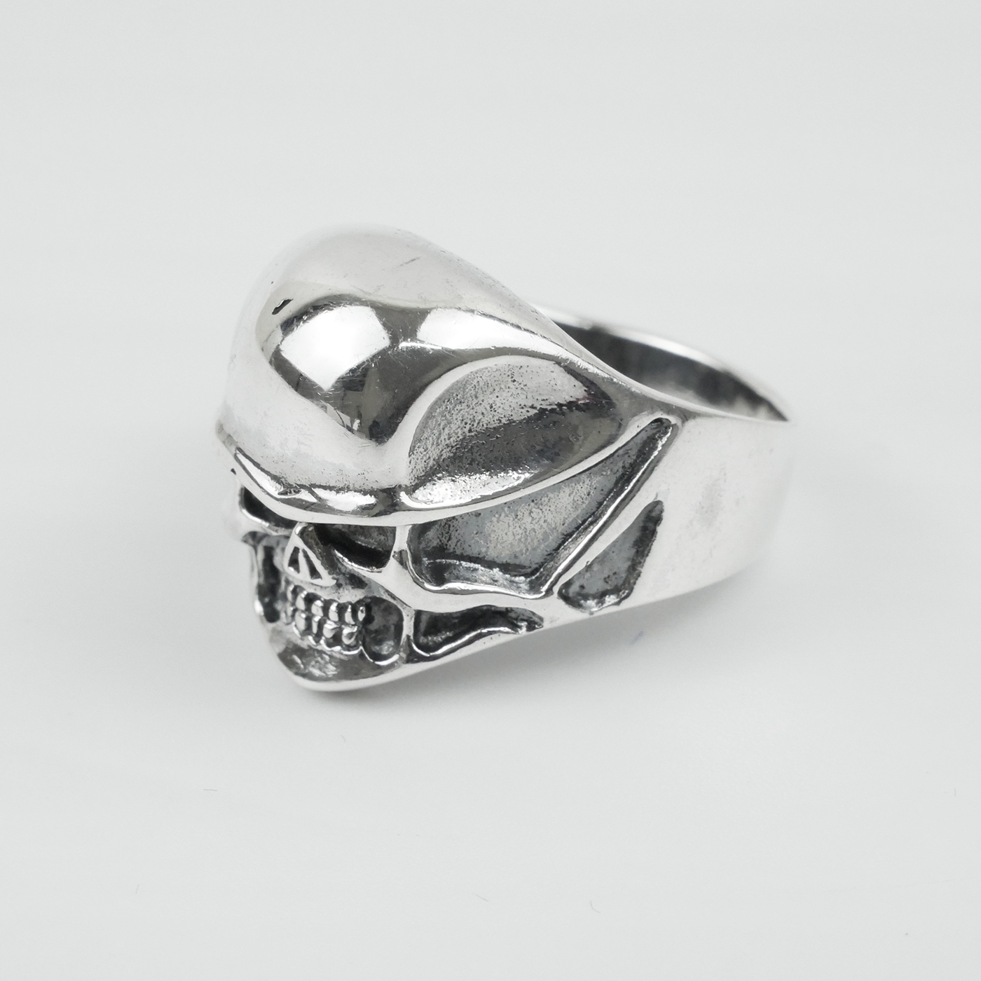 Silver "Small Face Skull" Gents Ring