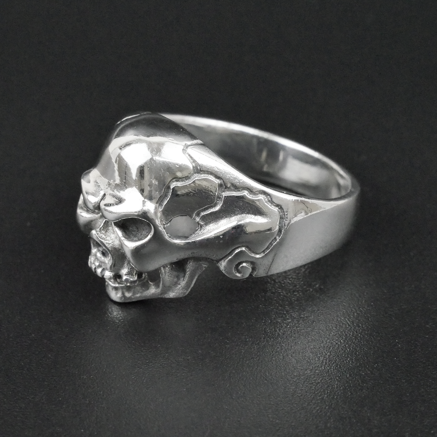 Silver "Cheeky Grin Skull" Gents Ring