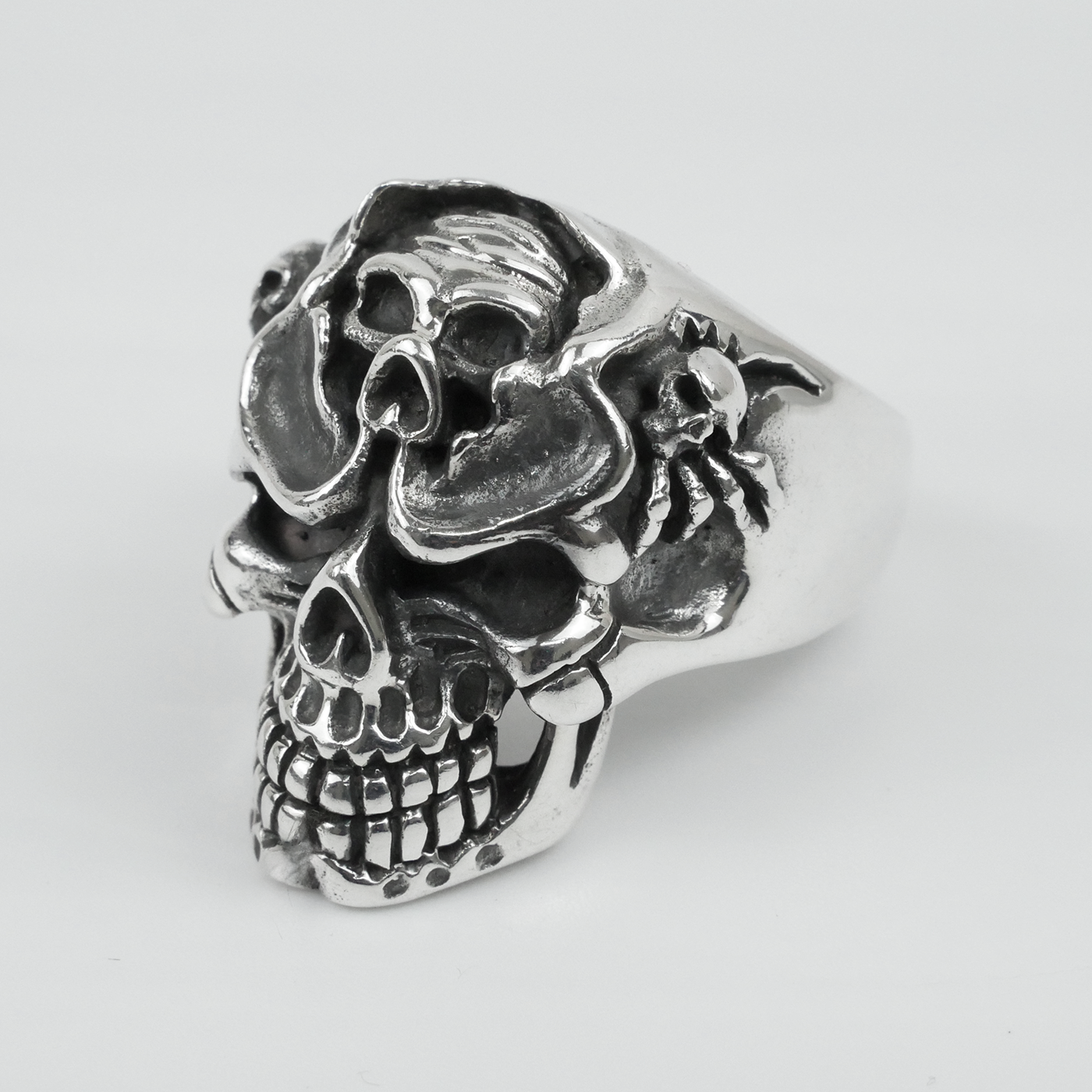 Silver "Many Face Skull" Gents Ring