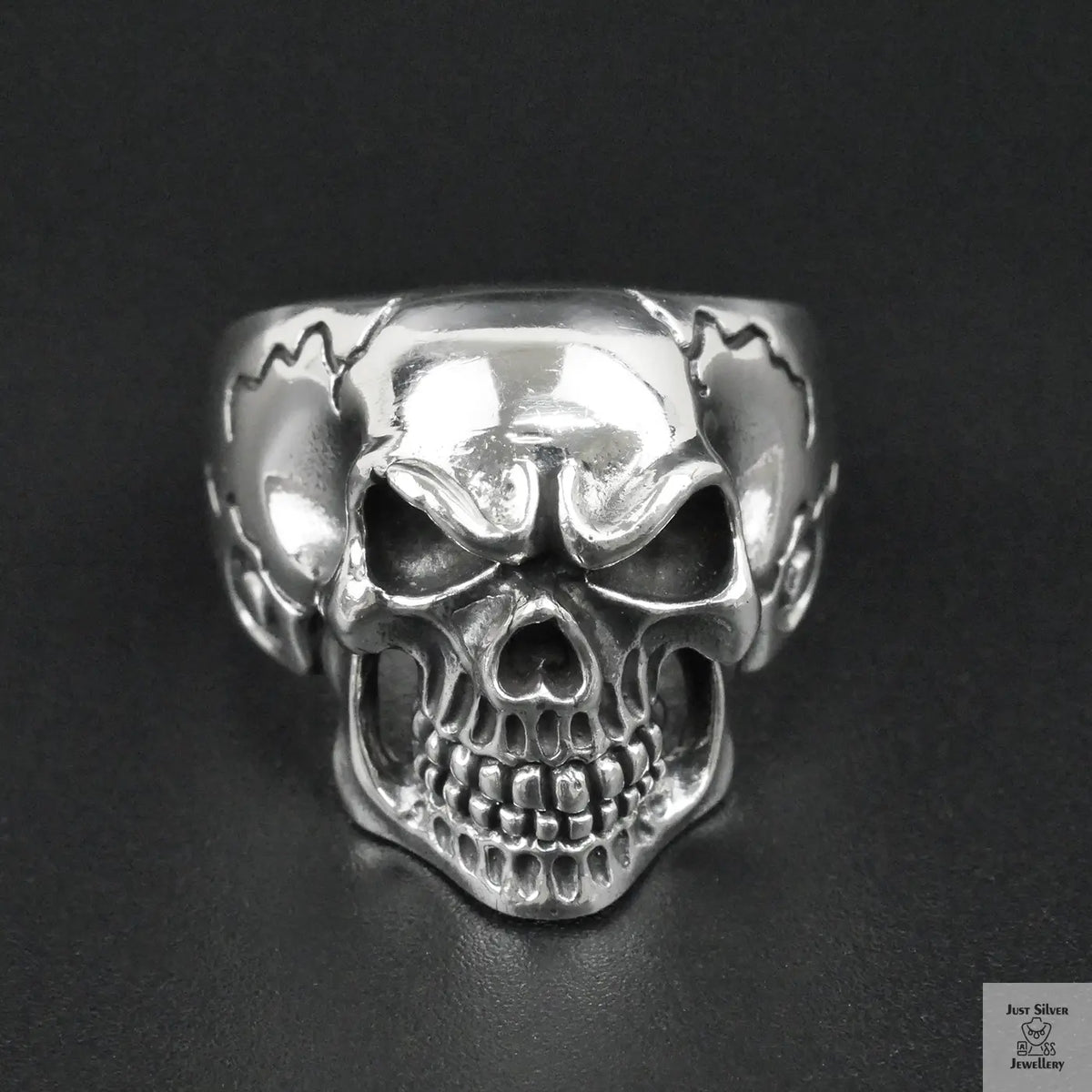 Silver Bold "Face Skull" Gents Ring Just Silver Jewellery