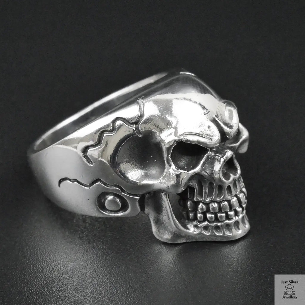 Silver Bold "Face Skull" Gents Ring Just Silver Jewellery