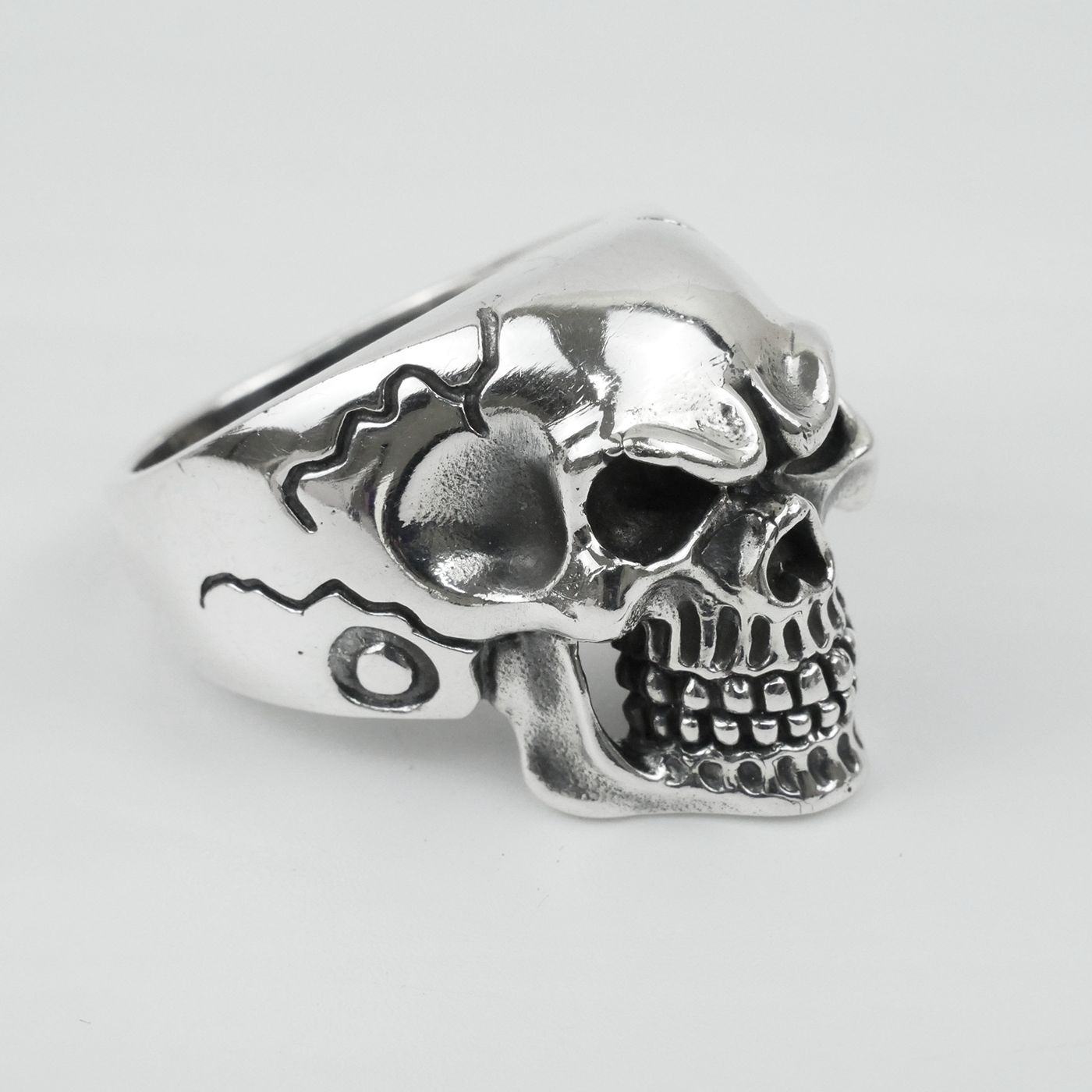 Silver "Face Skull" Gents Ring