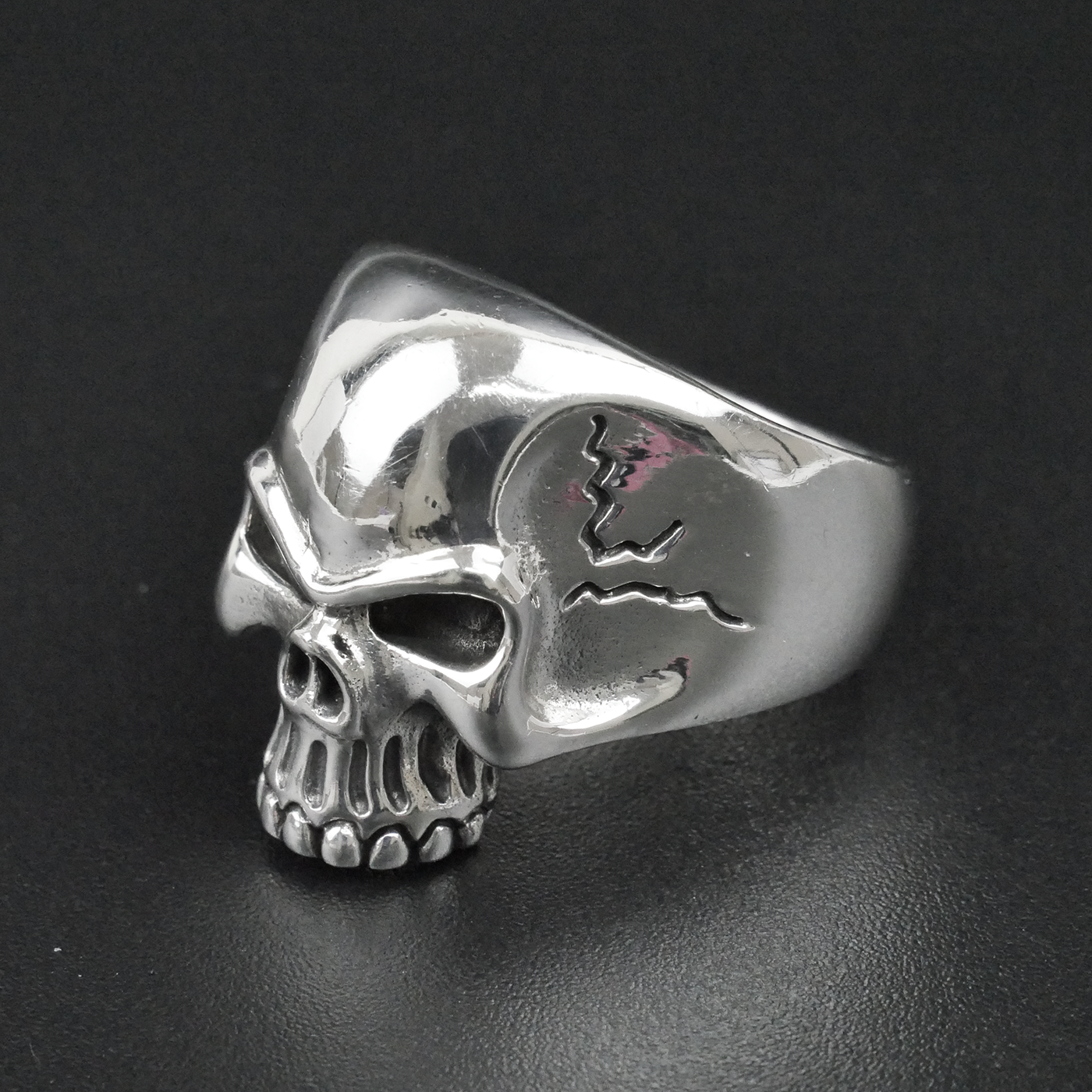Silver "Top Skull" Gents Ring