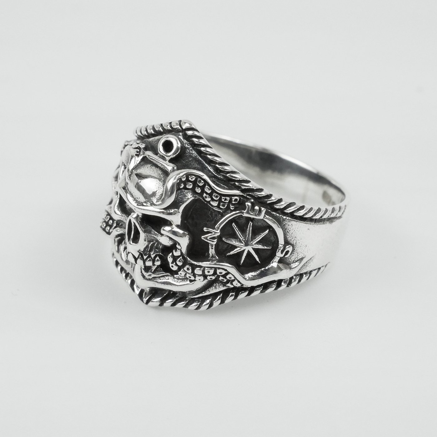 Silver "Skull & Anchor" Gents Ring