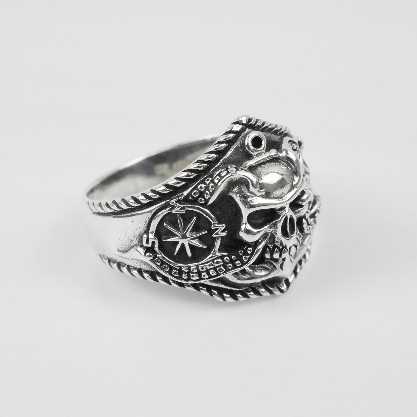 Silver "Skull & Anchor" Gents Ring
