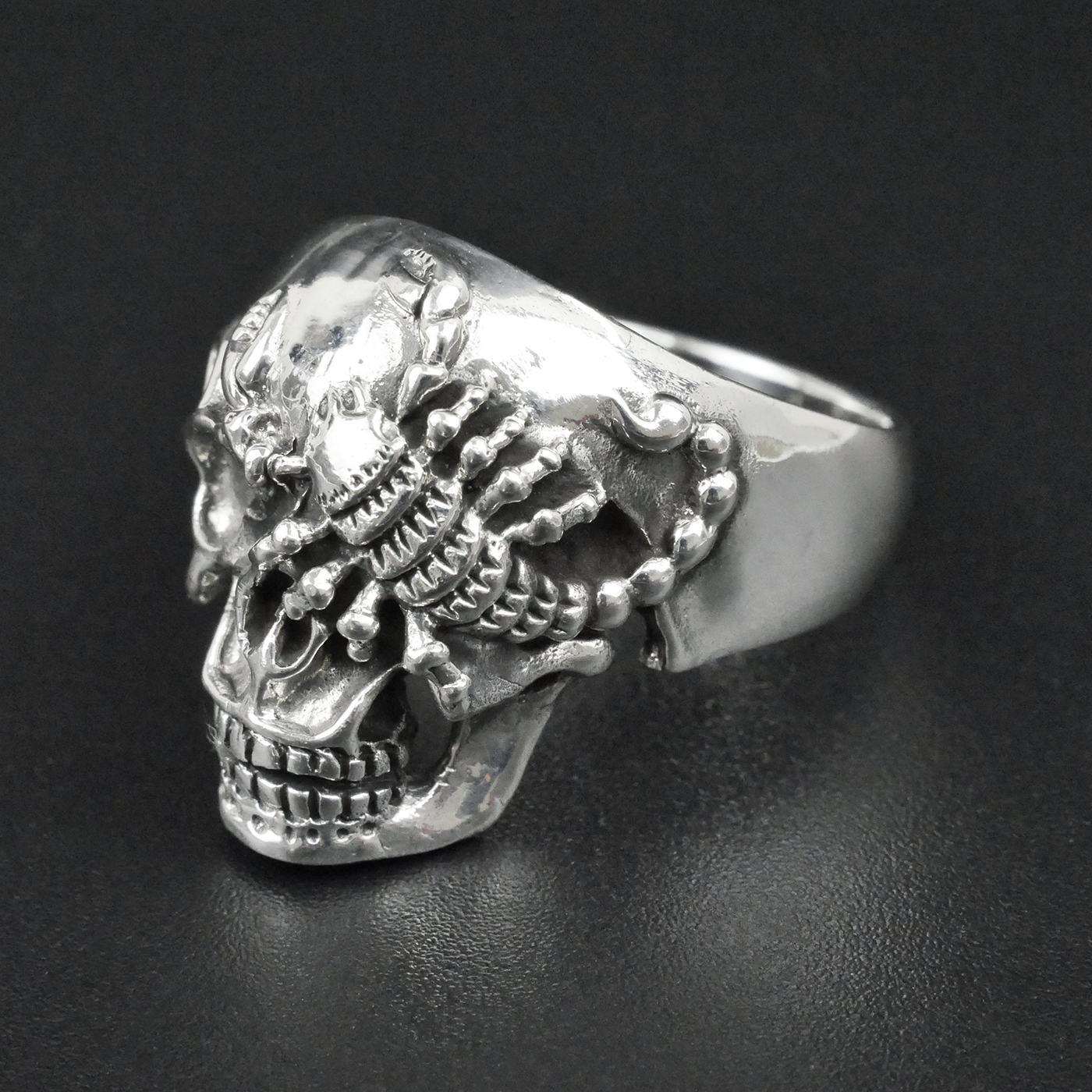 Silver "Scorpion Skull" Gents Ring