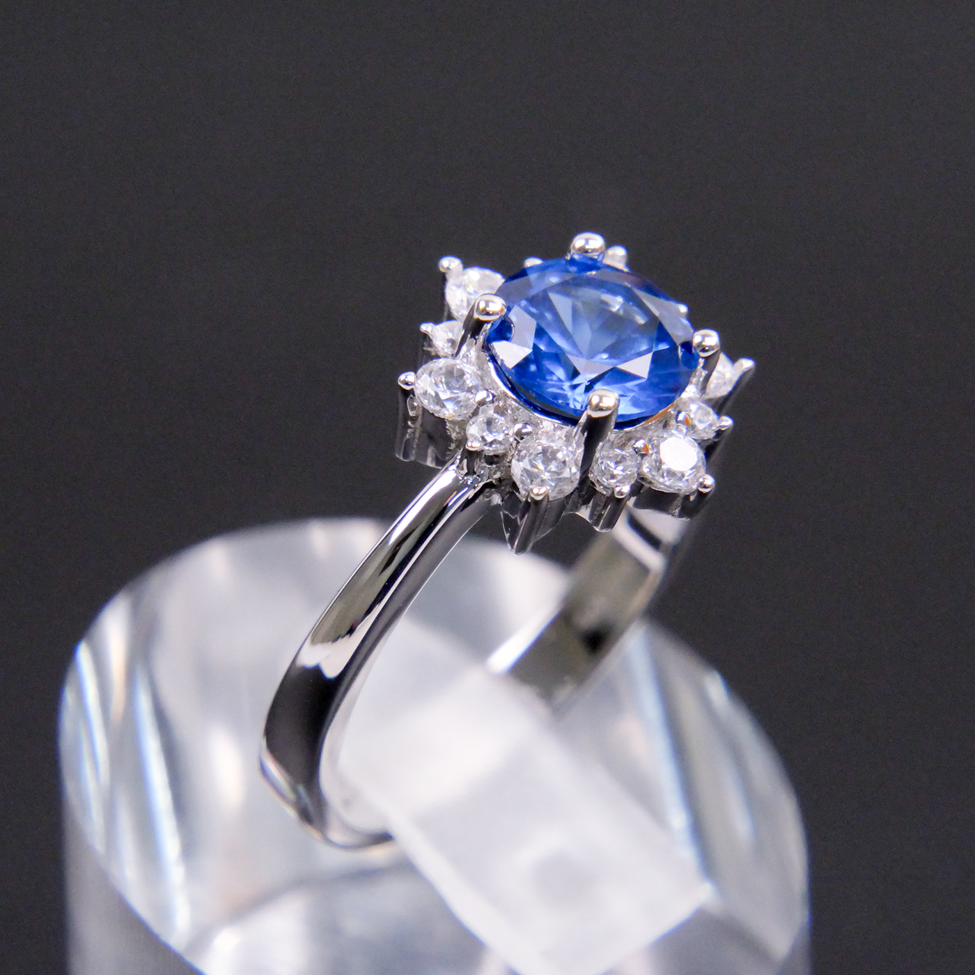 Silver Blue Natural Zircon Flower Ring