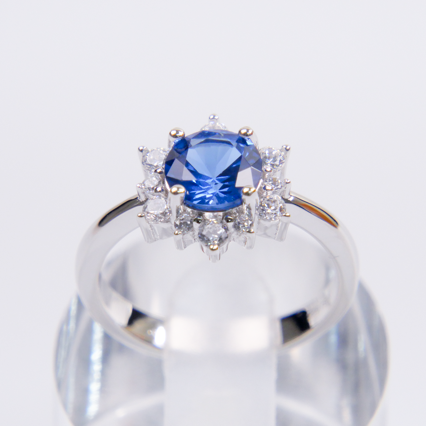 Silver Blue Natural Zircon Flower Ring