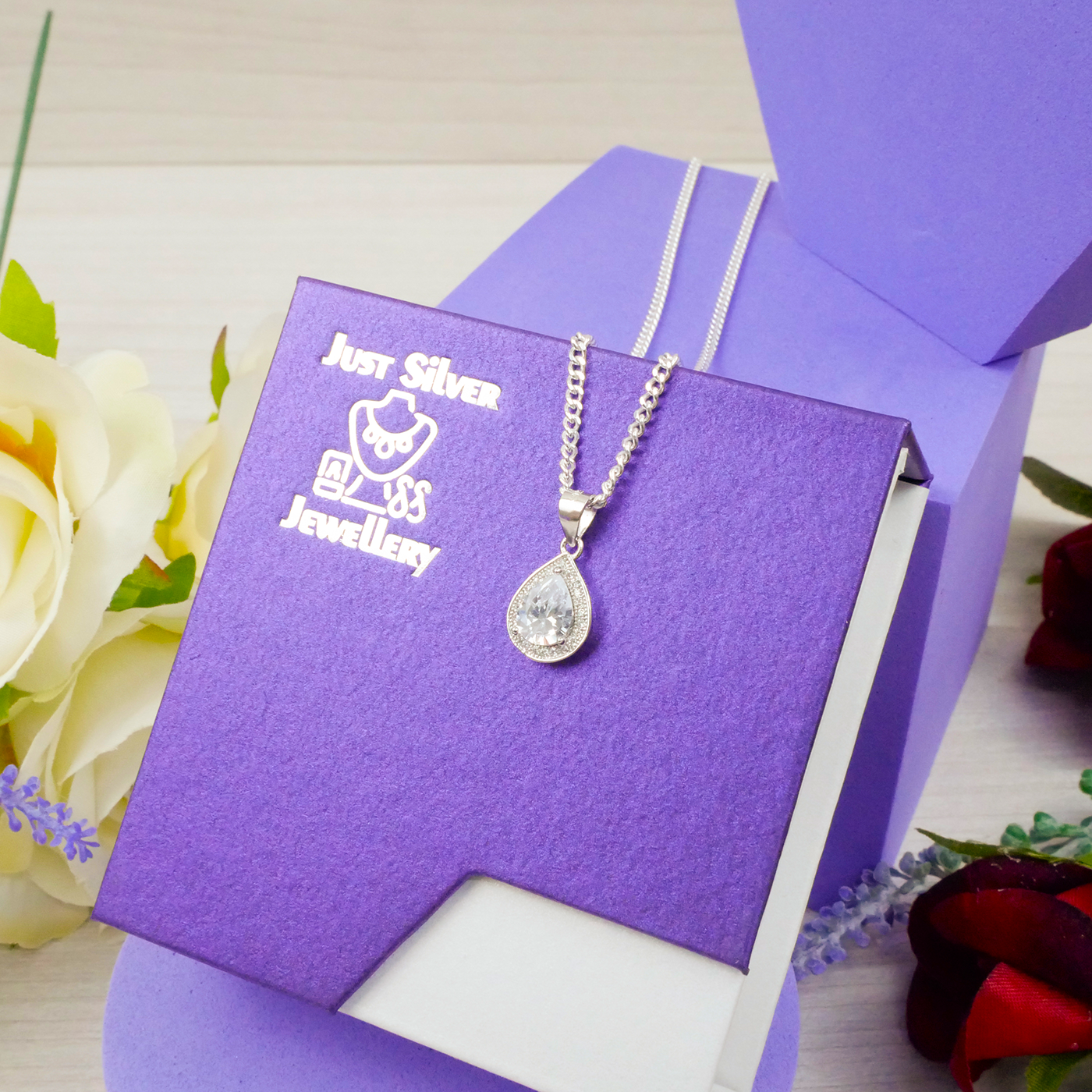 "Teardrop" White Zirconia pendant & chain