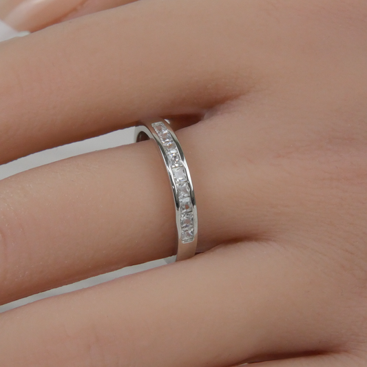 Silver Subtle eternity Zirconia Ring