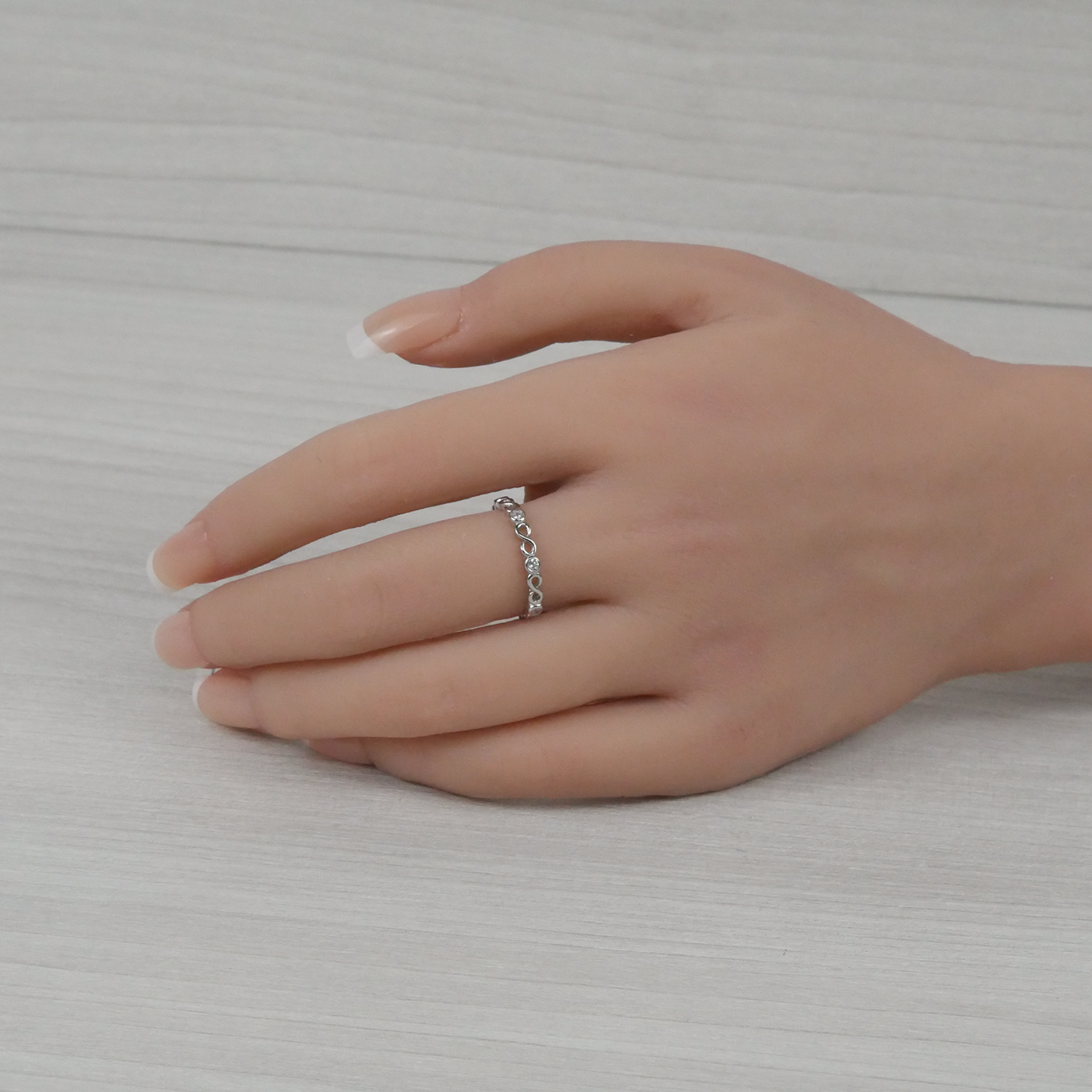 Silver Infinity Loops Delicate Zirconia Ring
