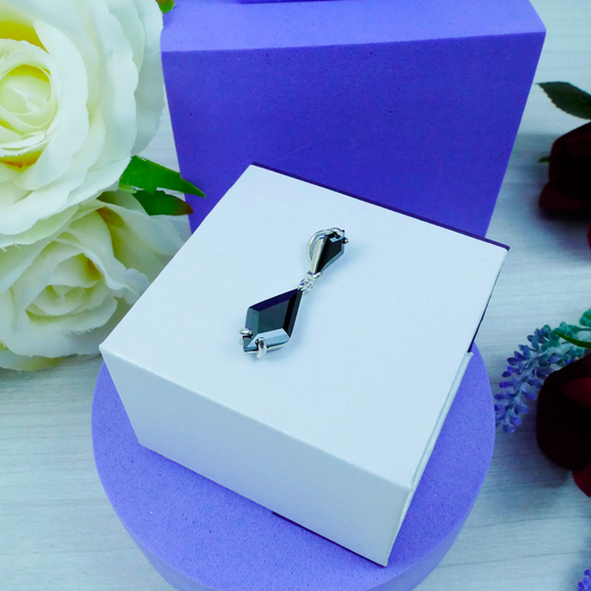 Silver Bridal pendant with Black Zirconia gemstone